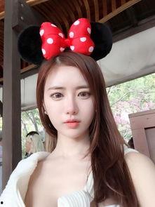 网络女主播成人面纱视频,揭秘背后真实生活